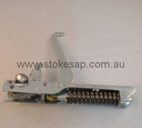 DELONGHI OVEN DOOR HINGE