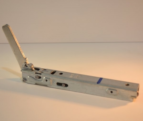 DOOR HINGE